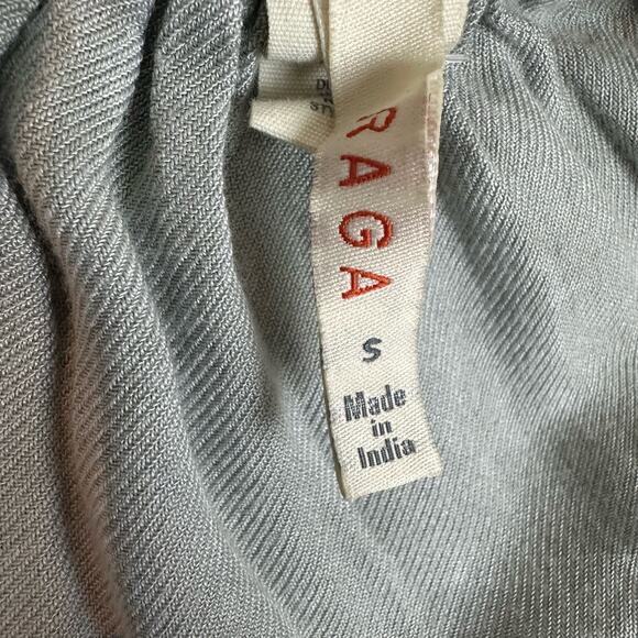 Raga Gray & Black Embroidered Boho Peasant Blouse with Tassels sz S - Picture 7 of 9